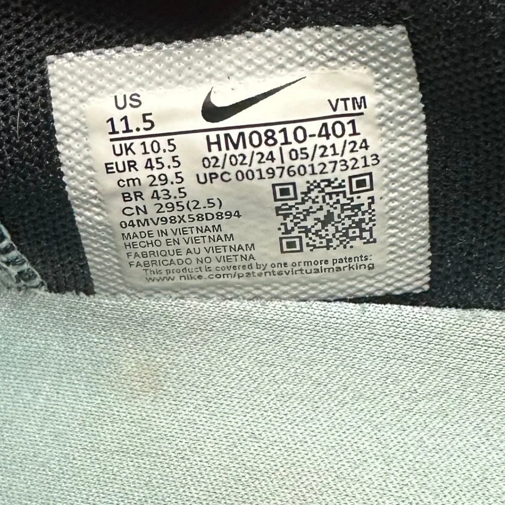 Nike Air Max DN SE Men's Size 11.5 Sky Blue Hyper Black New Running HM0810-401